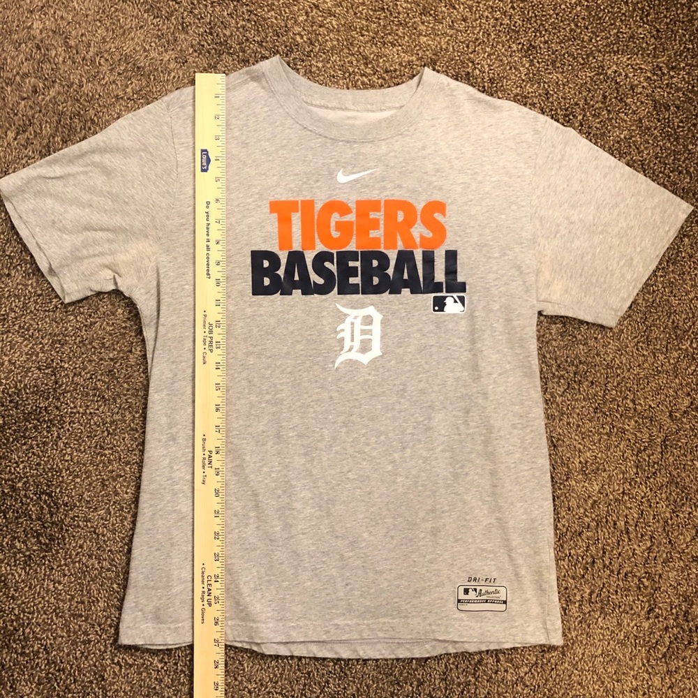 Nike Dri-Fit Detroit Tigers Short Sleeve Tee